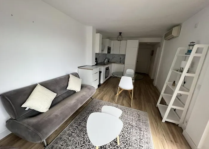 Castell Joncar Apartament *